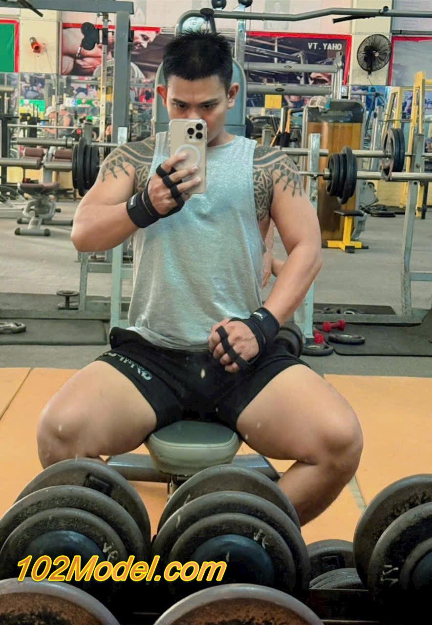 Boy da ngăm khoẻ khoắn nam tính, massage làm tình bài bản - TUÂN:1358 5 IMG 3385