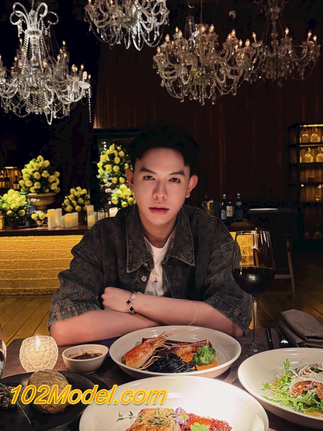 Boy teen body siêu mỏng, da trắng sạch sẽ, sung sướng đủ kiểu - HUÂN:1406 16 IMG 0997