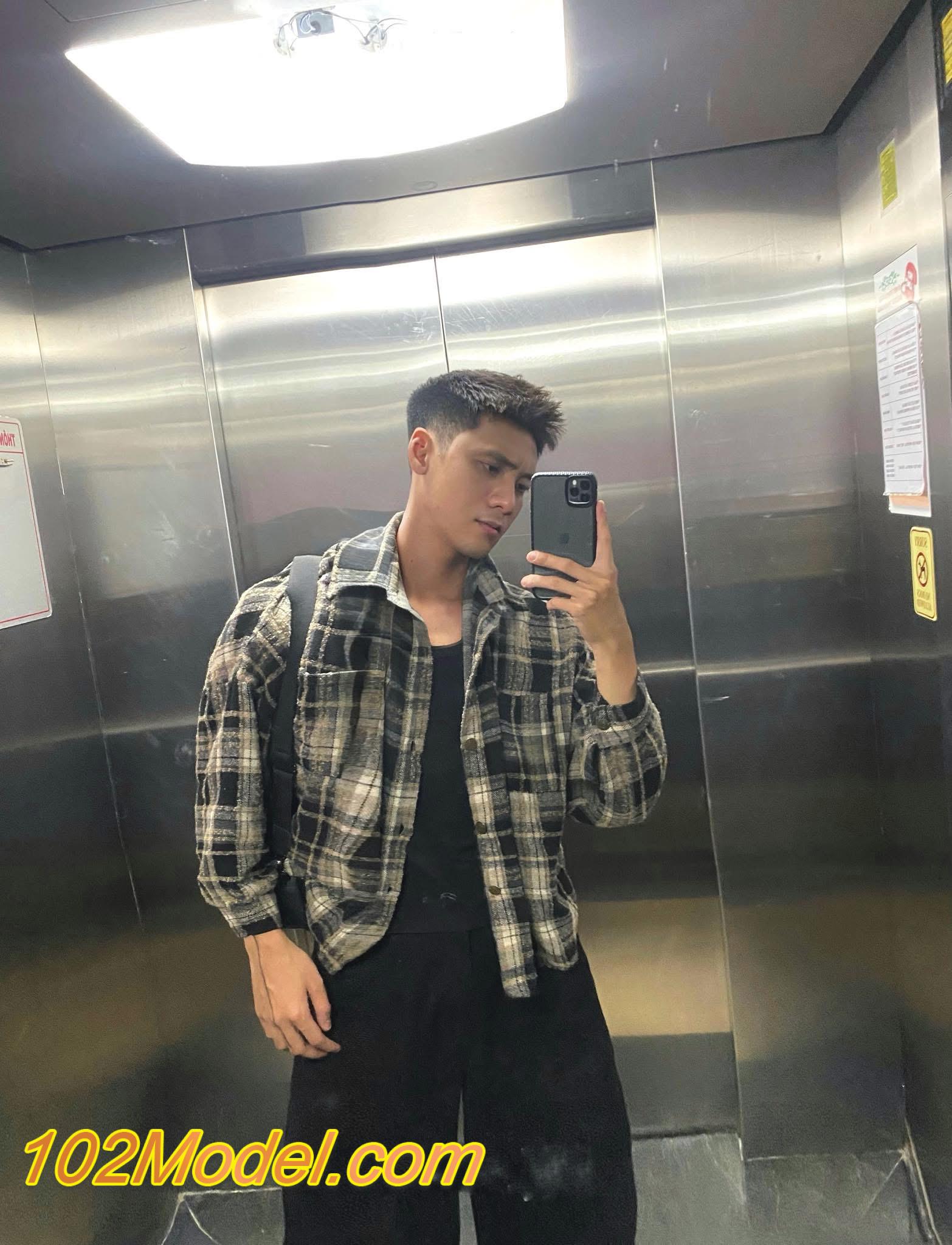 Hot boy bú liếm bao sướng, cao ráo trắng trẻo ngon ăn - NAM:1104 13 IMG 1666