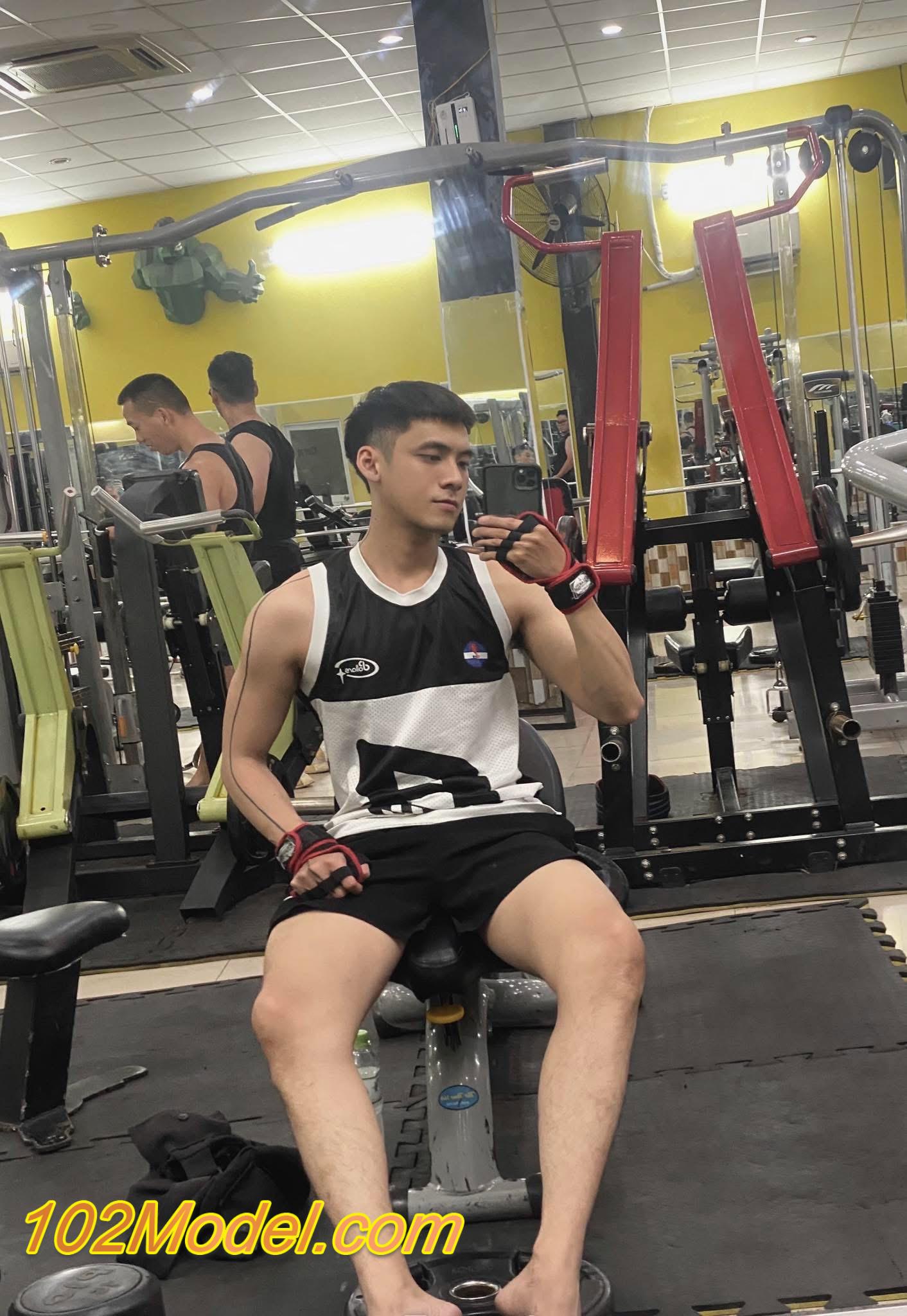 Hot boy bú liếm bao sướng, cao ráo trắng trẻo ngon ăn - NAM:1104 12 IMG 1667