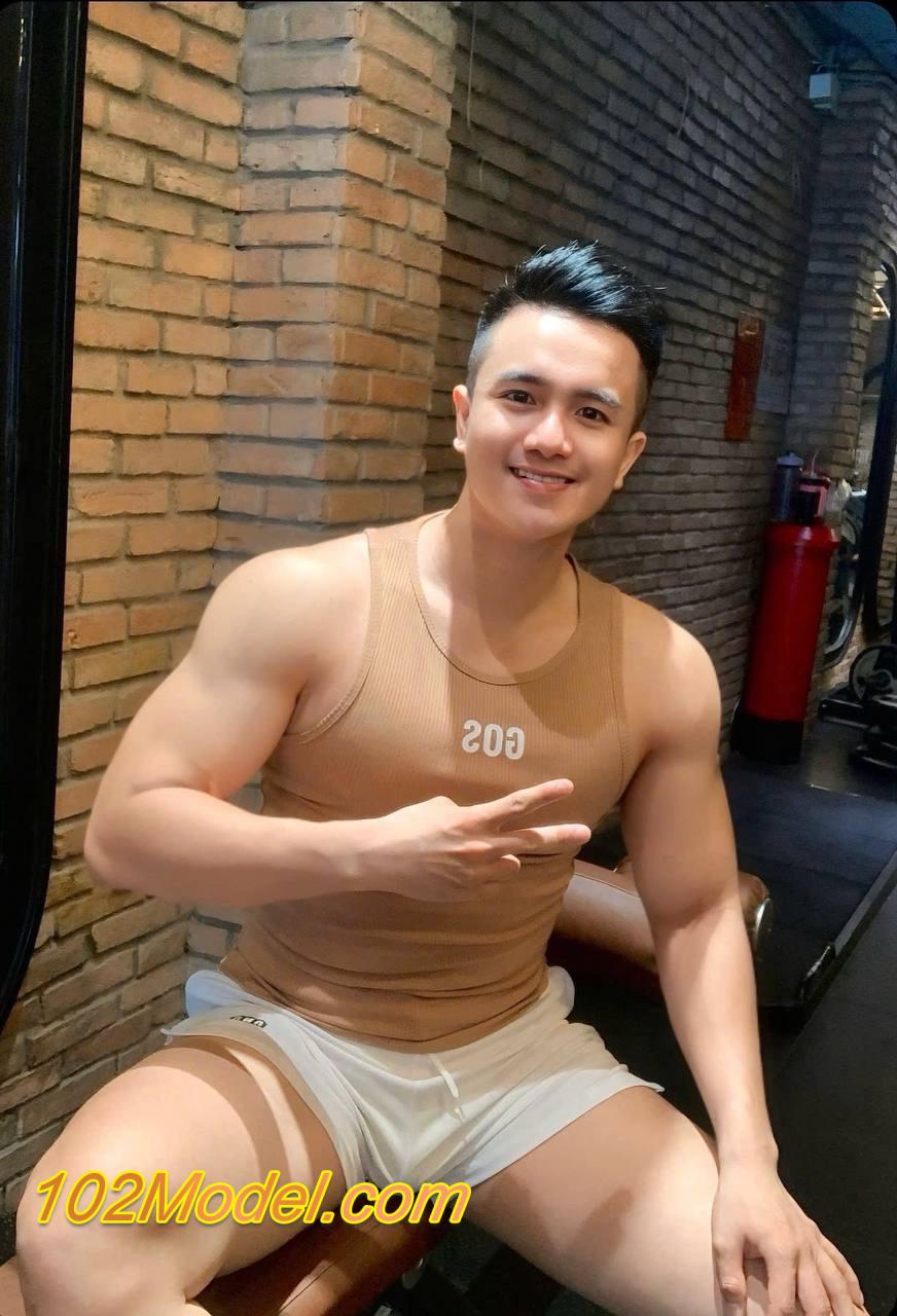 Boy gym cute ngoại hình cân đối, thái độ lịch sự lễ phép - Du 1422 36 IMG 1390