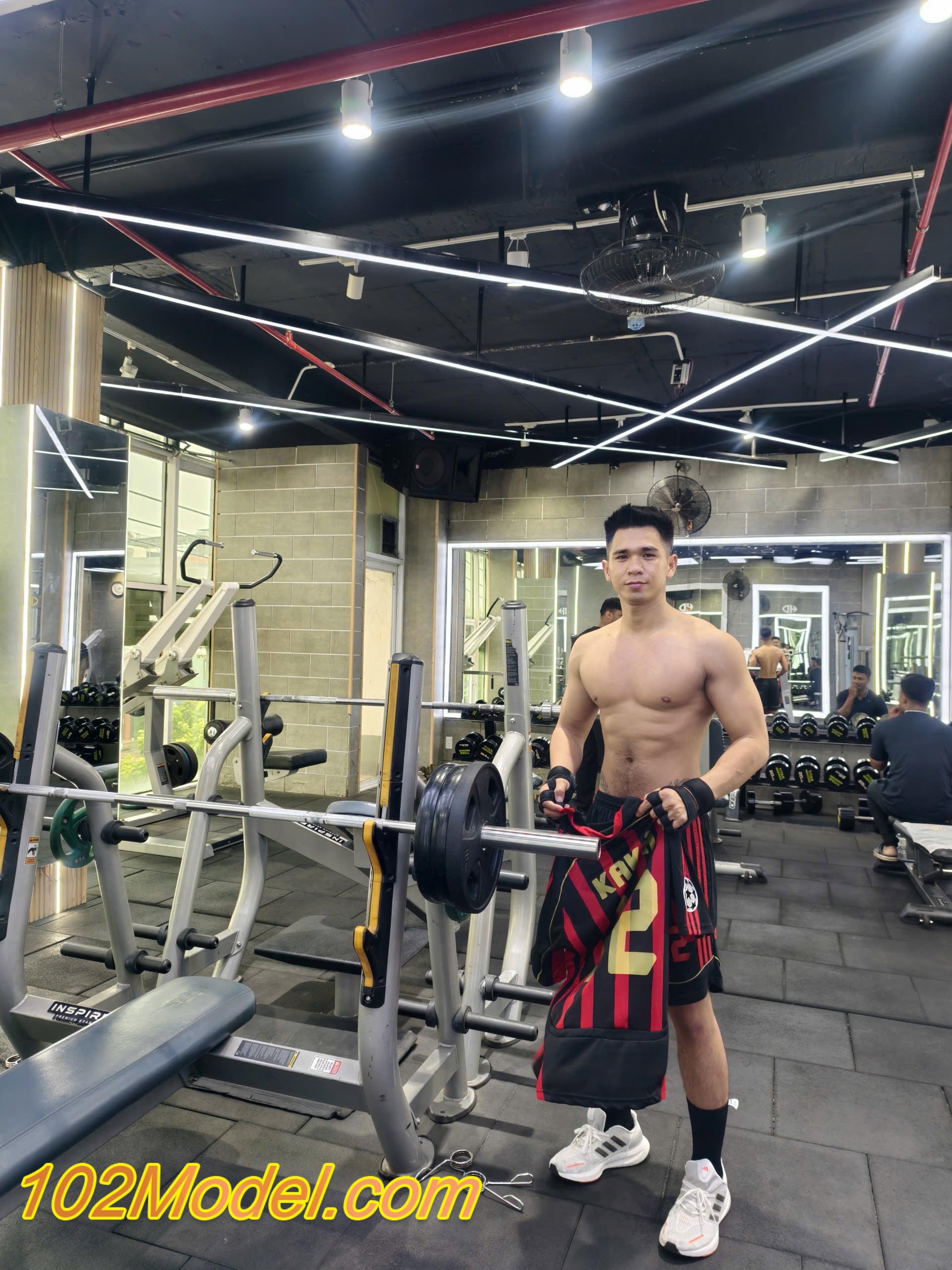 Trai gym mình dây 6 múi, massage good, bú cu dâm - TIẾN:1069 14 IMG 0977